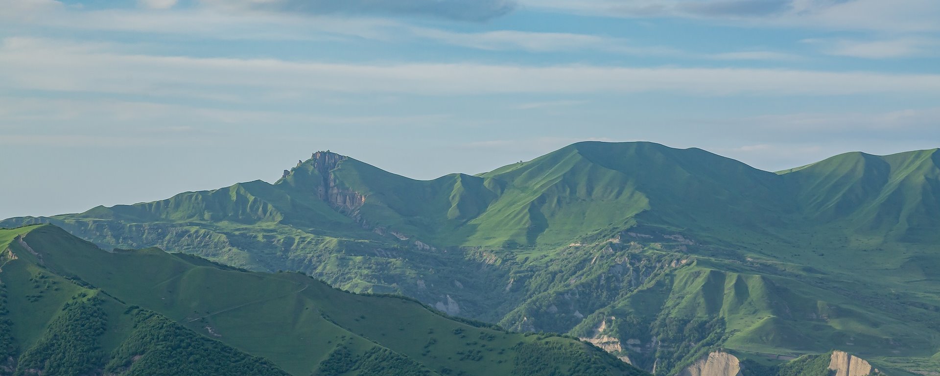 Azərbaycanda Üst Hotel Məkanı